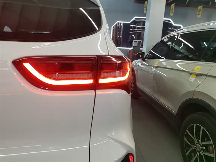 Jetour X70 2023 2023款 1.5T DCT超越PRO版 5座