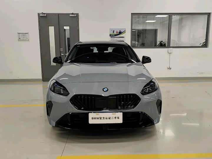 BMW 2 Series 2025 2025款 225L M运动曜夜套装