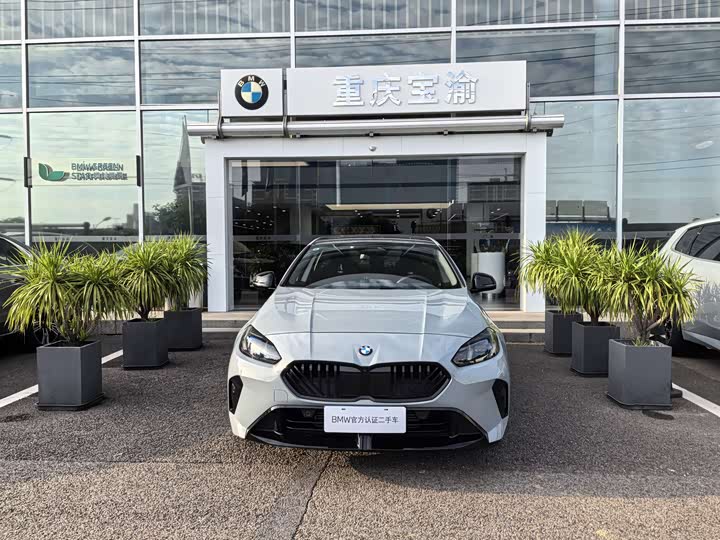 BMW 2 Series 2025 2025款 225L M运动曜夜套装