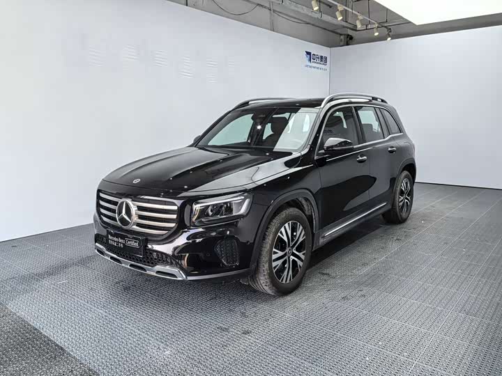 2025 Mercedes-Benz GLB-Class