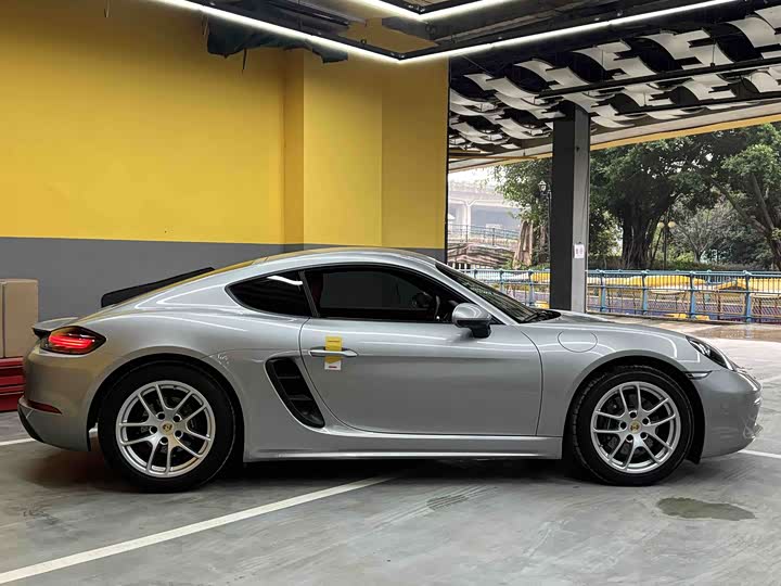 Porsche 718 2023 2023款 Cayman Style Edition 2.0T