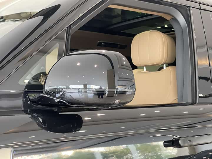 Land Rover Range Rover 2025 2025款 3.0 L6 360PS 盛世版