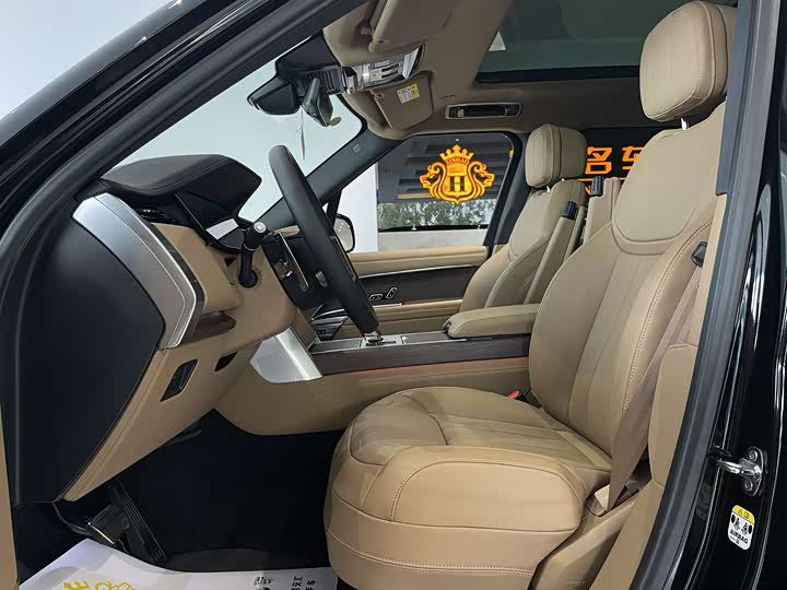 Land Rover Range Rover 2025 2025款 3.0 L6 360PS 盛世版