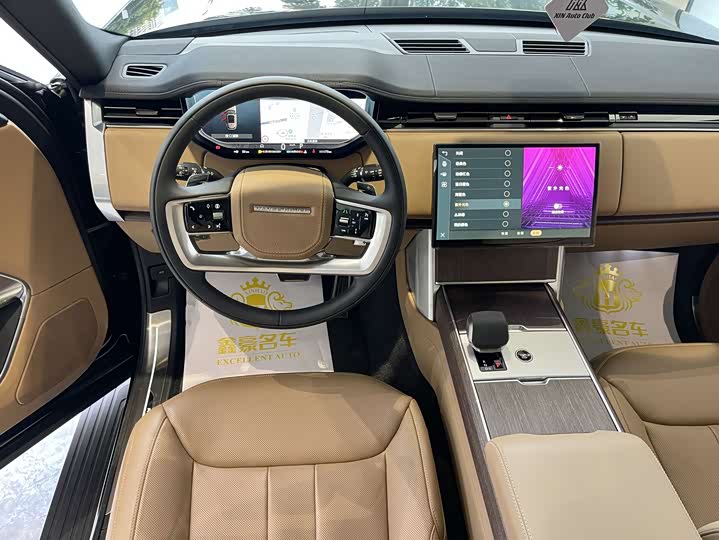 Land Rover Range Rover 2025 2025款 3.0 L6 360PS 盛世版