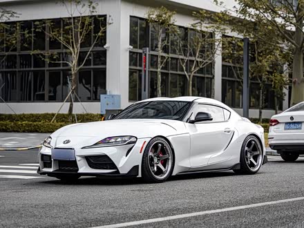 Toyota Supra 2022 2022款 GR SUPRA 3.0T 标准型