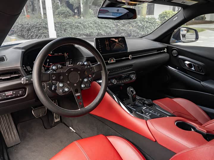 Toyota Supra 2022 2022款 GR SUPRA 3.0T 标准型