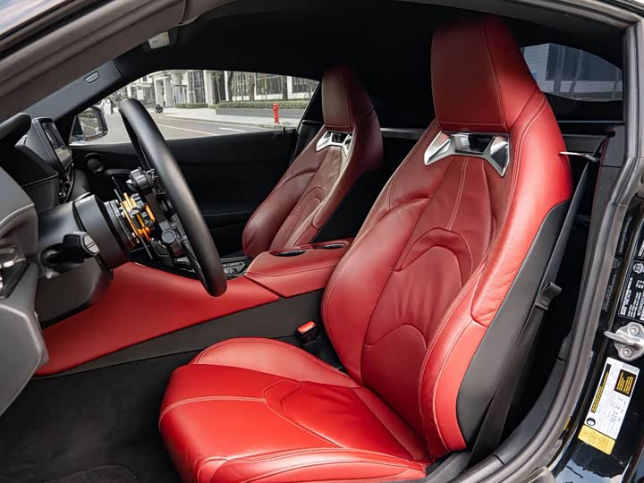 Toyota Supra 2022 2022款 GR SUPRA 3.0T 标准型