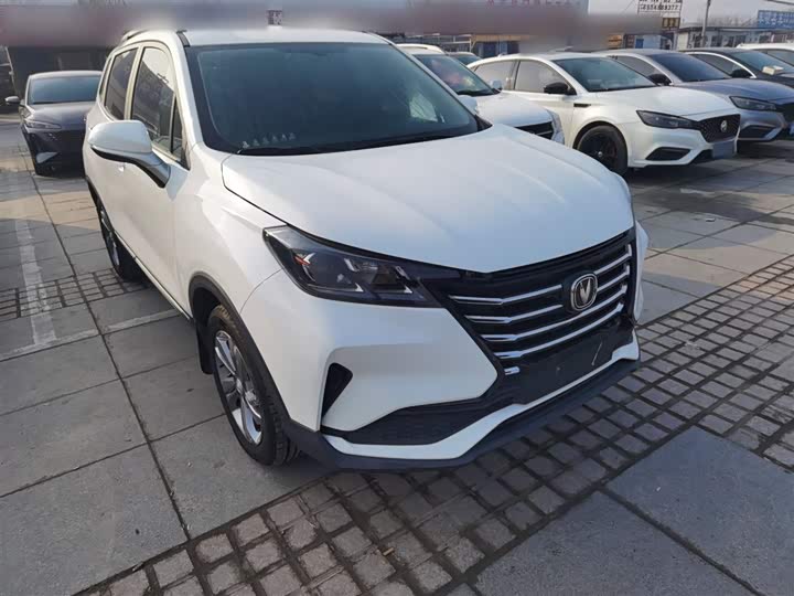 Changan CS15 2021 2021款 1.5L 自动进取型