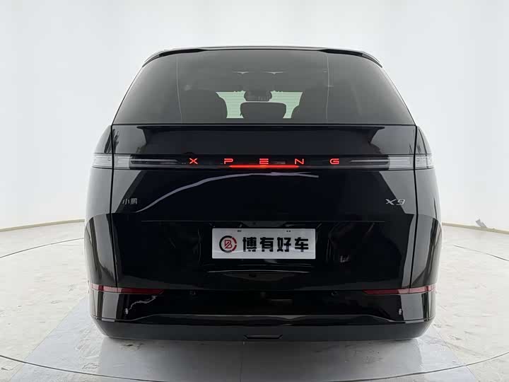 XPeng X9 2025 2025款 纯电 740超长续航 Max