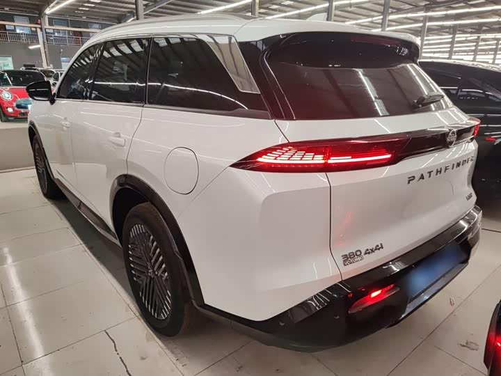 Nissan Pathfinder 2024 2024款 380VC-TURBO 四驱智尊版 6座