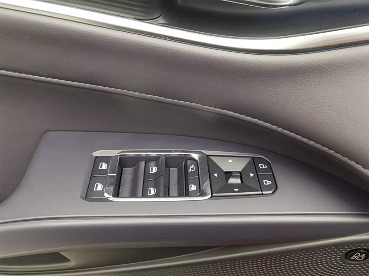 Ford Mondeo 2025 2025款 2.0T EcoBoost 至尊型