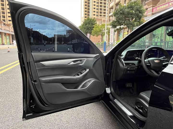 Cadillac CT5 2024 2024款 28T 豪华型