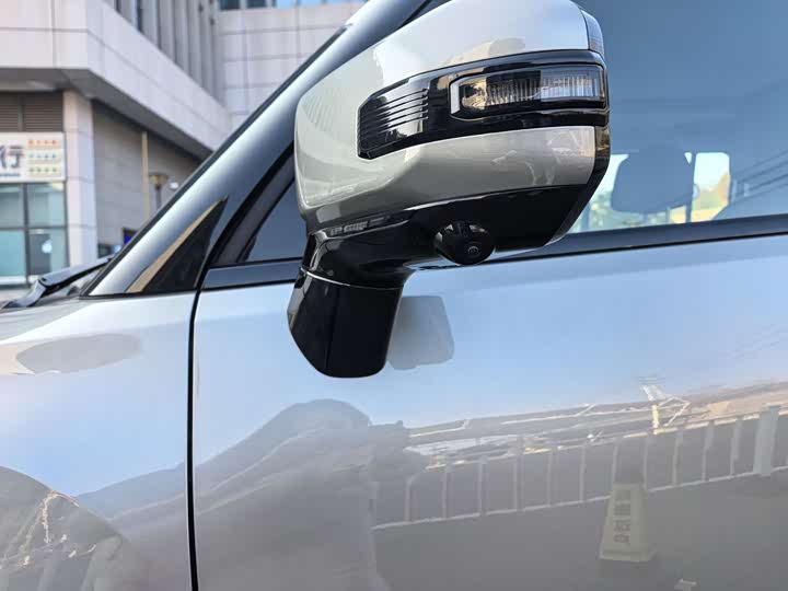 Jetour T2 2025 2025款 1.5TD DCT两驱探索+