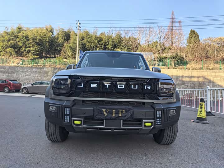 Jetour T2 2025 2025款 1.5TD DCT两驱探索+