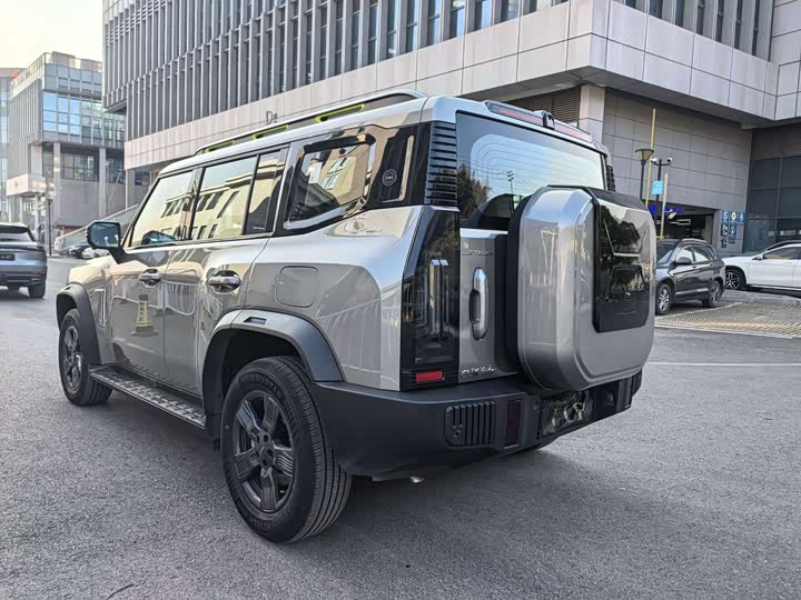 Jetour T2 2025 2025款 1.5TD DCT两驱探索+