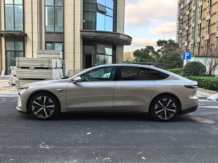 2024 Nio ET7
