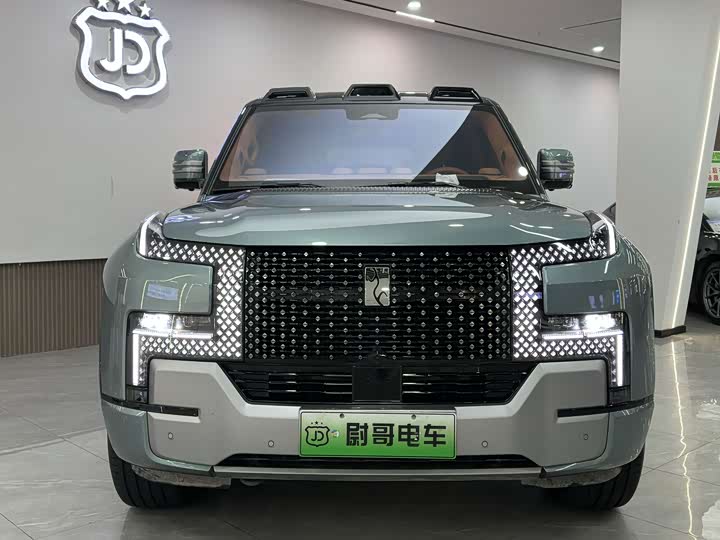 BYD Yangwang U8 2023 2023款 豪华版