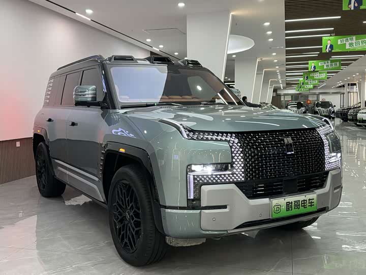 BYD Yangwang U8 2023 2023款 豪华版