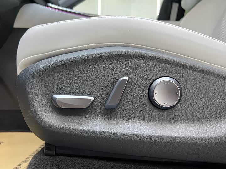 XPeng G7 2025 2025款 702 超长续航 Max