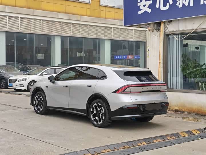 2025 XPeng G7