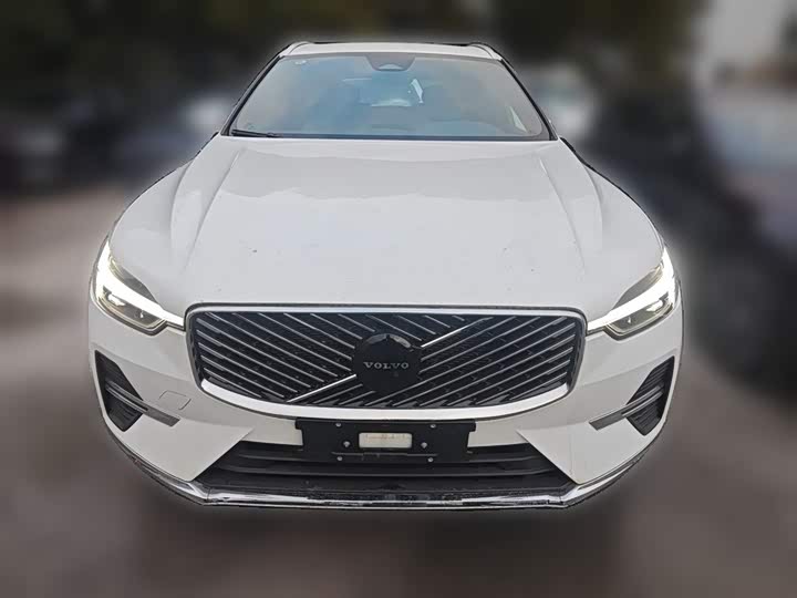 Volvo XC60 2026 2026款 B5 四驱智远豪华版