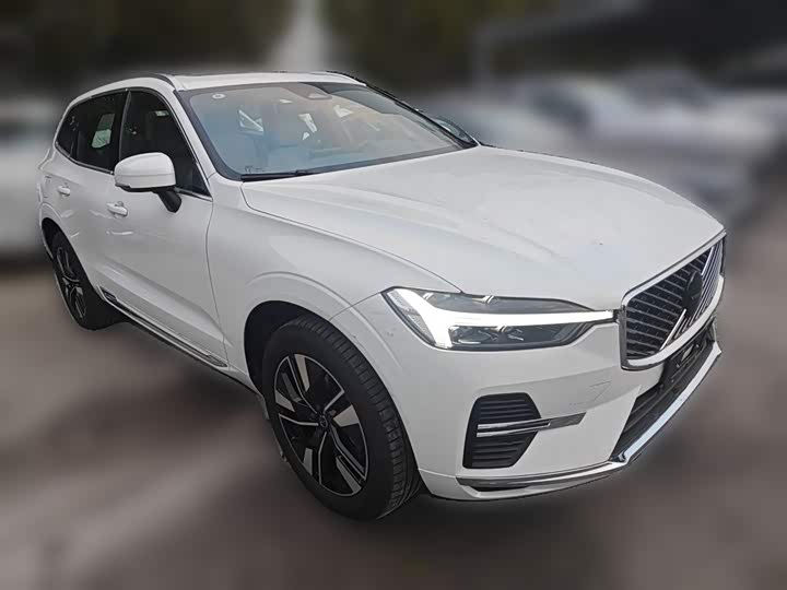 Volvo XC60 2026 2026款 B5 四驱智远豪华版