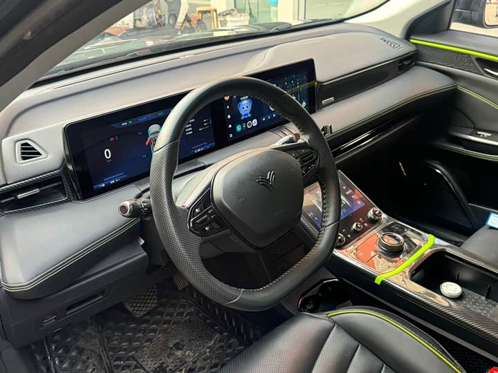 Hozon U 2022 2022款 哪吒U-Ⅱ 500 磷酸铁锂