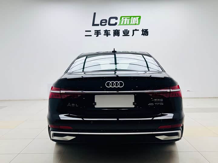 Audi A6L 2025 2025款 45 TFSI 臻选动感型