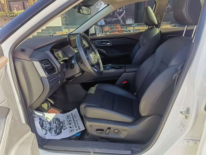 Nissan X-Trail 2023 2023款 e-POWER 超混双电机四驱豪华版