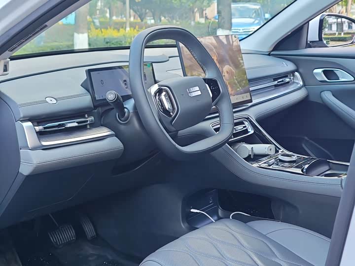 Geely Galaxy A7 2025 2025款 EM-i 70km 启航版