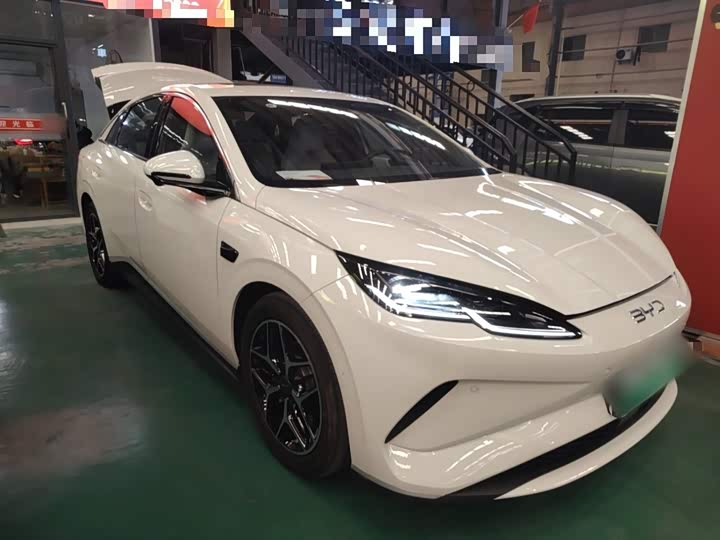 2025 BYD Seal 06 Hybrid/EV