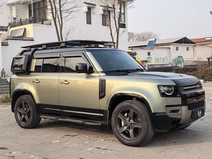Land Rover Defender 2024 2024款 110 3.0T P400 X-DYNAMIC HSE