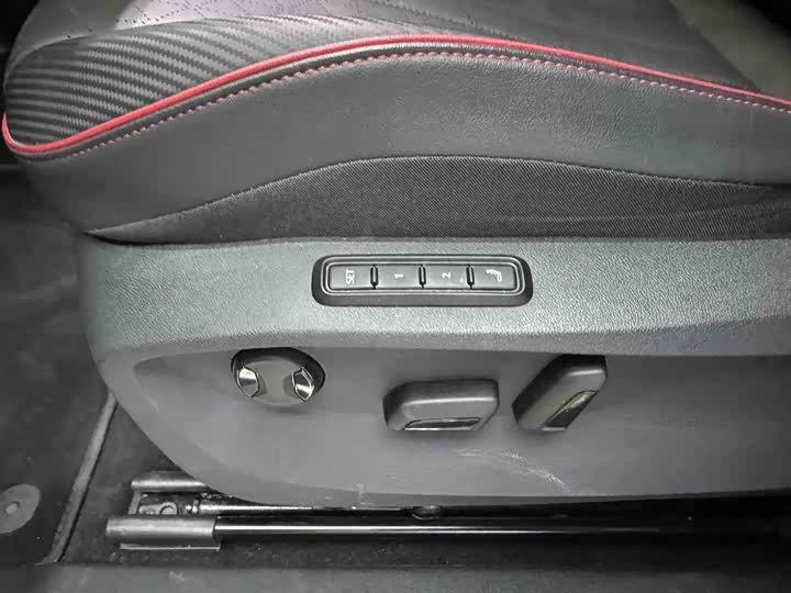 Volkswagen ID.6 X 2023 2023款 升级款 极智长续航版