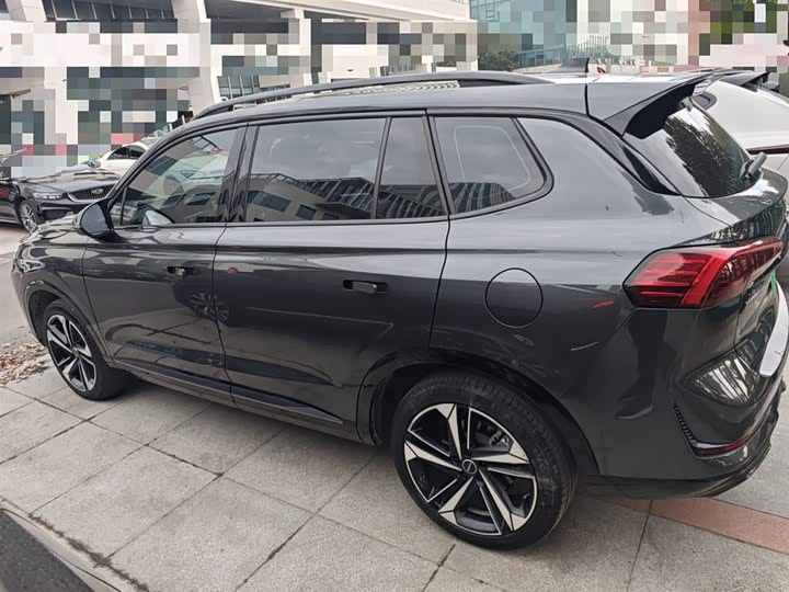 Roewe RX5 eMax 2022 2022款 1.5T PHEV无畏尊享版