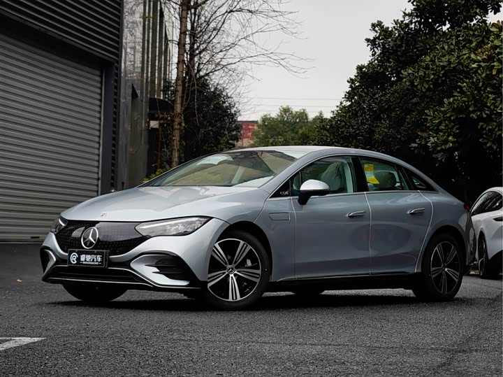 Mercedes-Benz EQE 2025 2025款 500 4MATIC 豪华版