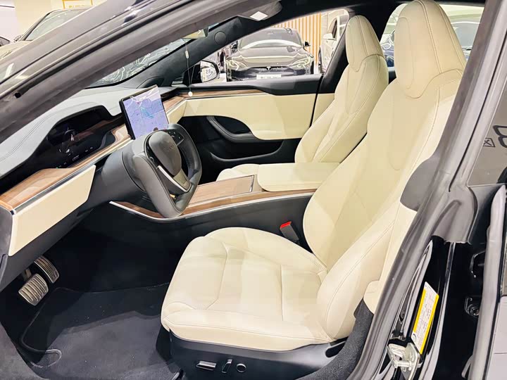 Tesla Model S 2023 2023款 双电机全轮驱动版