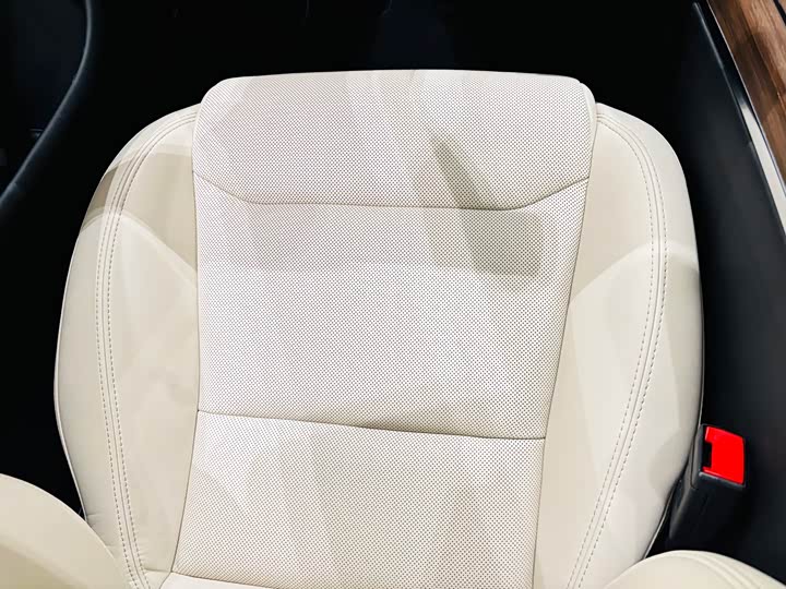 Tesla Model S 2023 2023款 双电机全轮驱动版