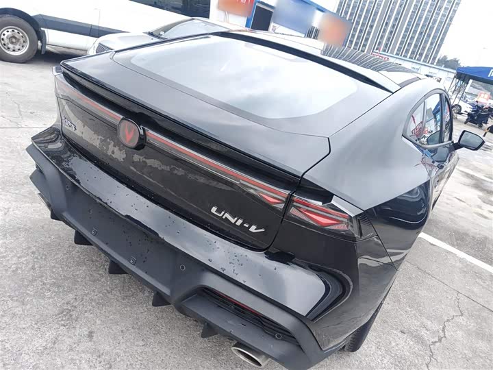 Changan UNI-V 2025 2025款 第三代 1.5T 500Bar尊贵型