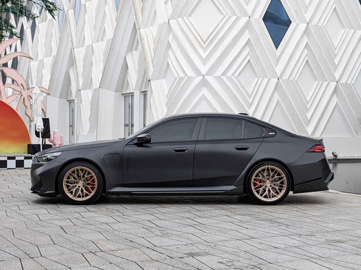 BMW M5 Hybrid 2025 2025款 M5