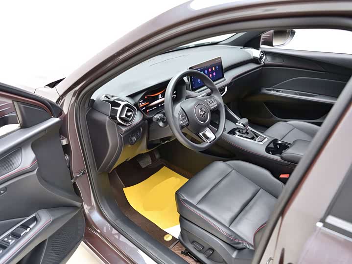 MG Motor 5 2025 2025款 300TGI 全球旗舰版