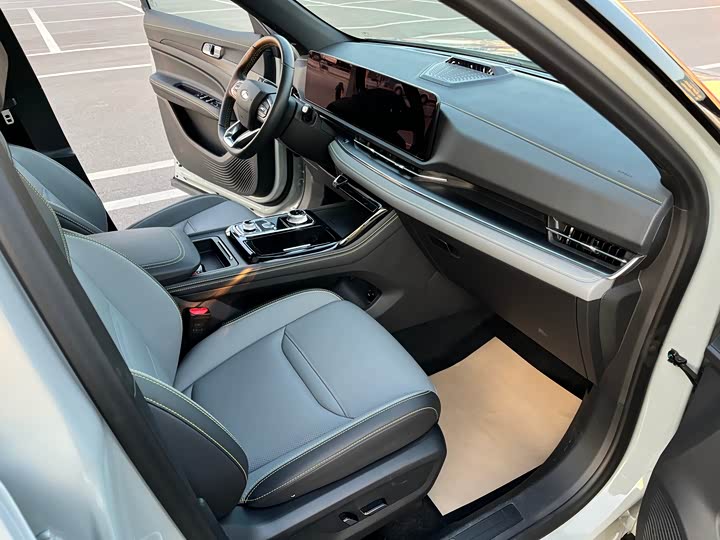 Ford Equator Sport Hybrid 2025 2025款 尊领型PLUS