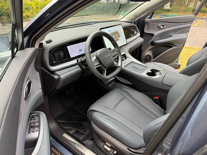 BYD Sea Lion 07 DM-i Hybrid 2025 2025款 150 领航+版