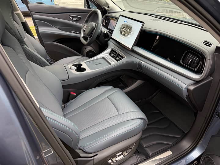 BYD Sea Lion 07 DM-i Hybrid 2025 2025款 150 领航+版