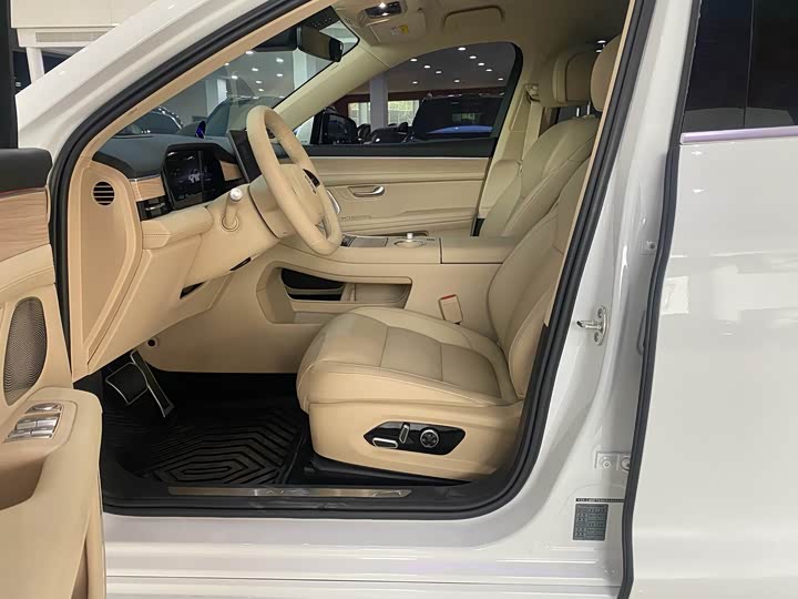 Aito M5 2025 2025款 增程 Ultra 后驱版