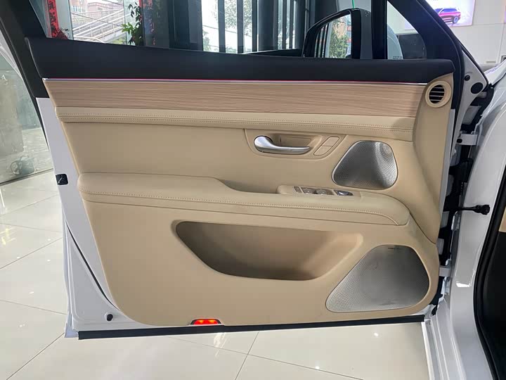 Aito M5 2025 2025款 增程 Ultra 后驱版