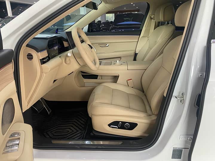 Aito M5 2025 2025款 增程 Ultra 后驱版