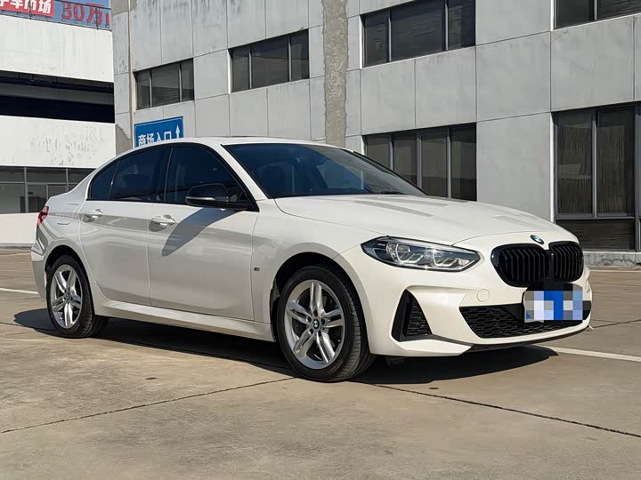BMW 1 Series 2023 2023款 120i M运动曜夜版