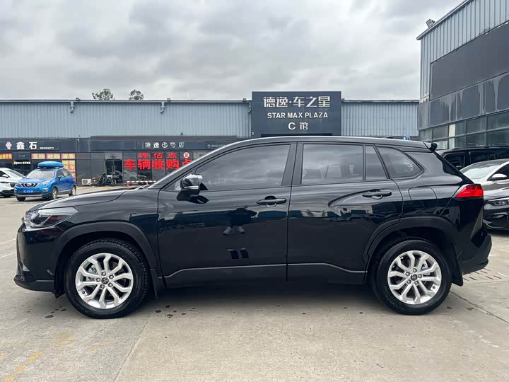 Toyota Frontlander 2024 2024款 2.0L CVT领先版