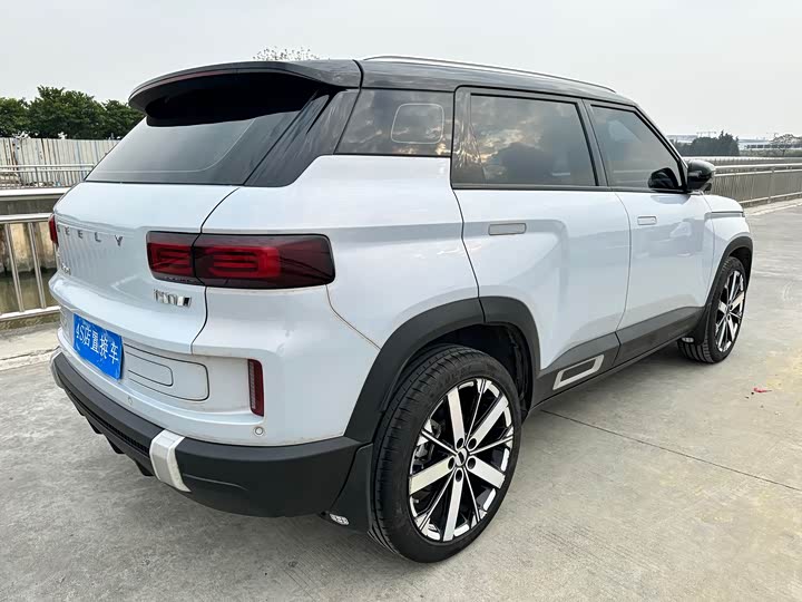 Geely Icon 2023 2023款 1.5TD 主角