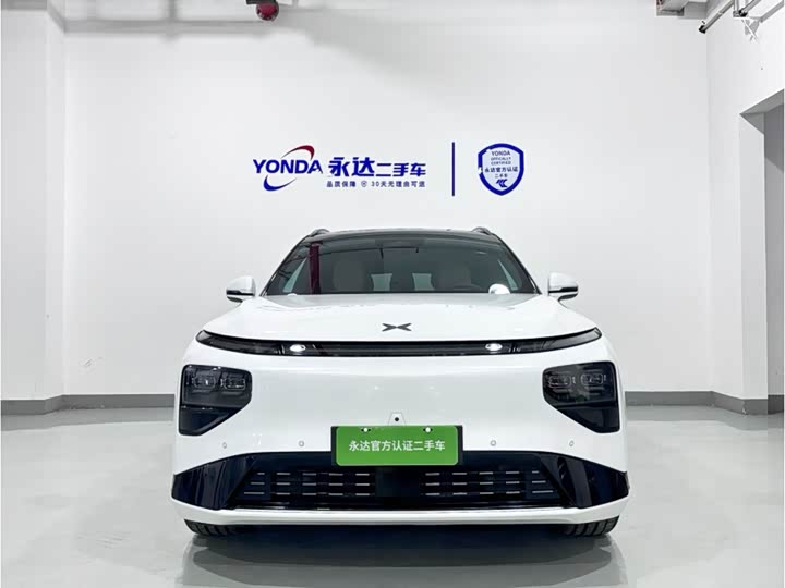 2025 XPeng G9